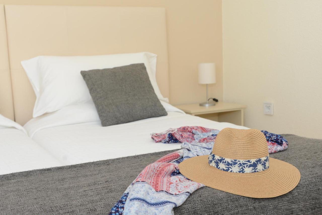 Rallye Hotel L' Escala المظهر الخارجي الصورة